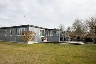 \"Ally\" - 1. 2km from the sea by Interhome