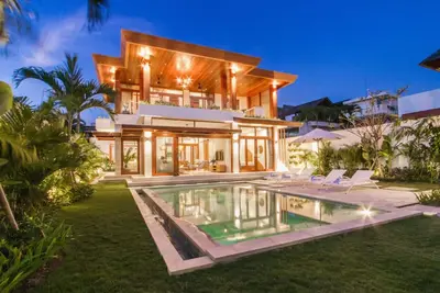 Image de Stylish luxury ocean & ricefield near Pererenan