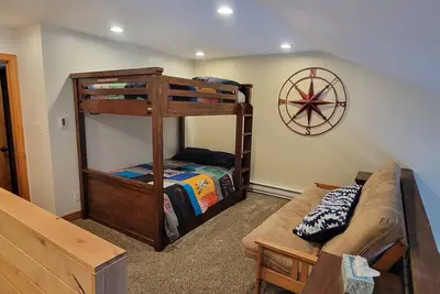 Image de Fabulous 2-bedroom condo at Eagle Point, ski-in/ski-out