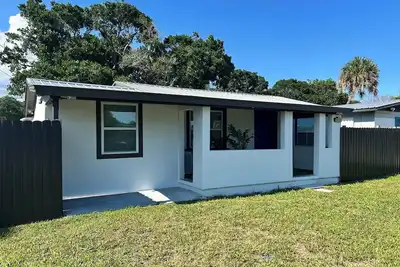 Image de Fully Renovated Home Near Beach, Port, Cruises & Boat Ramp