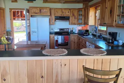 Image de 4 bedroom house in  Chetek with Ac and fitness room, horse stable upon request