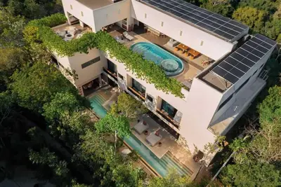 Image de Modern Jungle Villa | Rooftop • Pool • Lounge
