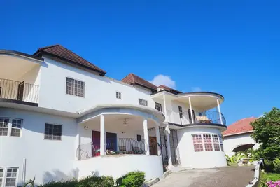 Image de Tropical Private Oasis Home in Tower Isles St Mary