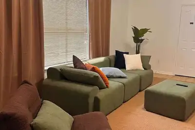 Image de Luxe King 5br Home w/ Game Room + Private Backyard