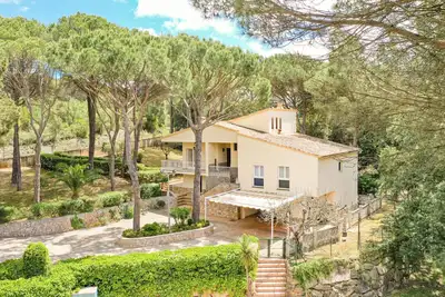 Image de Majordoms Velo - Villa de vacances avec piscine à Llambilles, Girona