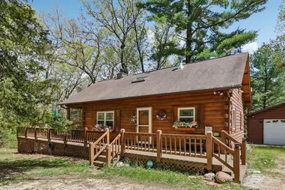 Image de Happy Heaven Cabin - A Paddler`s Delight!