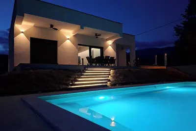 Image de Villa Velaris Mostar - modern country house with private pool
