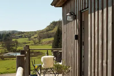 Image de Cosy two bed converted Lodge with stunning views