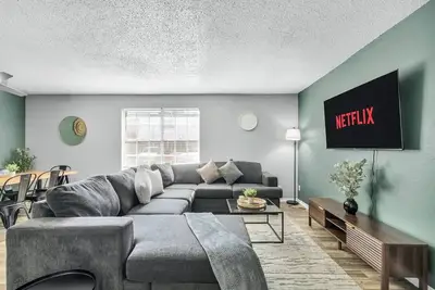 Image de Arlington 2br | At&T, Globe Life, 6 Flags, Parking