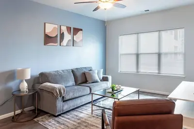 Image de Landing | Modern 2bd, Gym, Courtyard