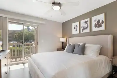 Image de Landing | Spectacular 2bd, Game Room
