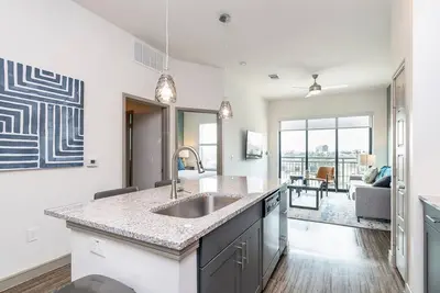 Image de Landing | Stylish 2bd, Clubhouse