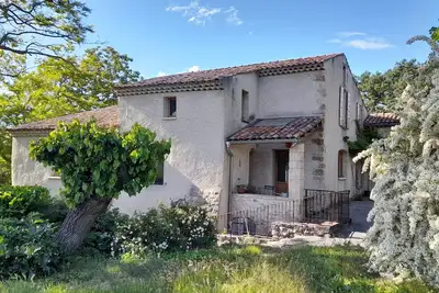 Image de Maison Forcalquier  Hte Provence, confortable bien équipée, pleine nature