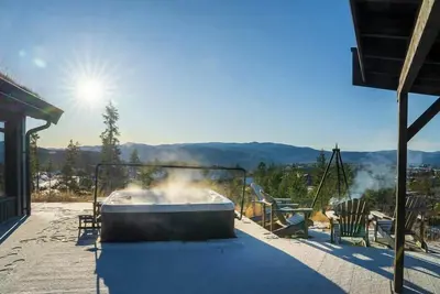Image de Nouveau chalet à Turufjell avec jacuzzi et salle de billard