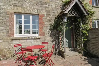 Image de Middle Cottage, pet friendly, with open fire in Tisbury, Wiltshire