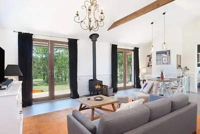 Image de Block Eight Estate Water View Villa