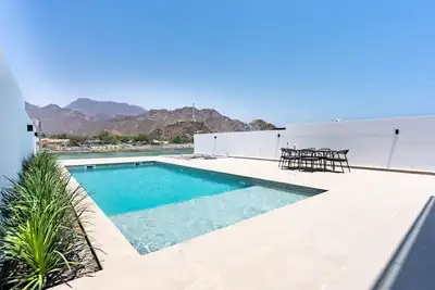 Image de Well-Appointed 4br Villa with Private Pool, Sea & Mountain Views, Near to Beach