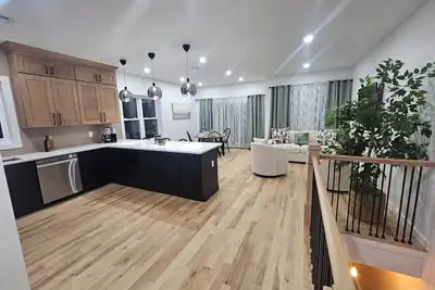 Image de Luxury 3-bedroom apartment in welcoming Newark, minutes from Fifa26, Nyc, Ewr.