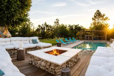 Image de Maison en pierre avec piscine privée – 8 pers – Grane / Drôme