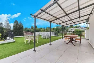Sandton Rooftop Villa with Pool & Skyline Views