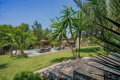 Charming Villa with private pool and maid