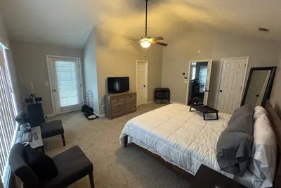 Image de Modern Atlanta Home Near Downtown & Airport