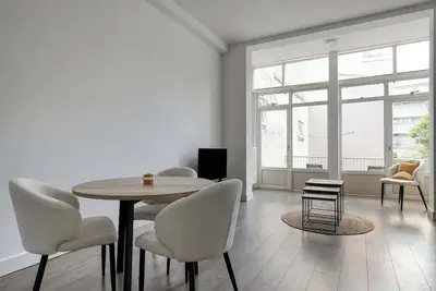 Image de Terrace Apartment in Quiet Area w/ Fast WiFi