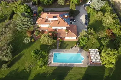 Image de Farmhouse - Villa Montesegnale