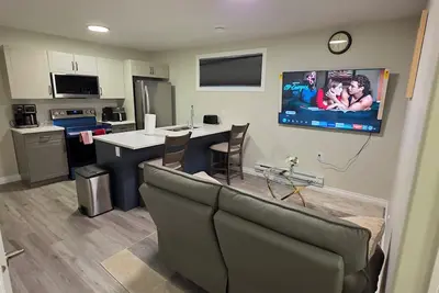Image de Stylish Cozy Home | Private 2 Bedroom Suite | Nice and friendly neighborhood