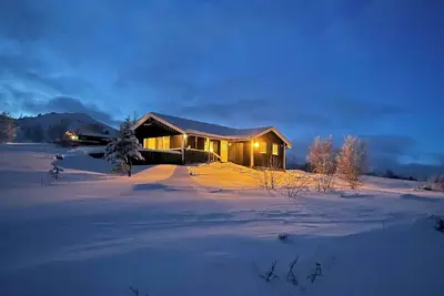 Image de Chalet de montagne offrant une vue magique sur le Dagalifjell