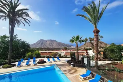 Image de Villa Azure Horizon and Breeze 44 – Heated Pool & Ocean View