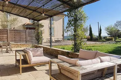 Loft viticole dans les vignes du Gers