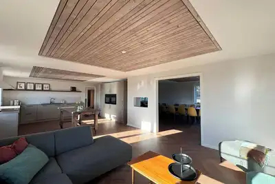 Image de Maison de vacances pour une grande famille, sur un terrain naturel