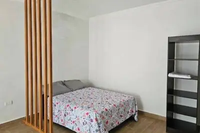 Image de Cozy Apartment in front of the Airport and close to Flores Island