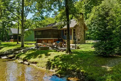 Image de Waterfront Cabin | Swim, Fish or Float the Creek!