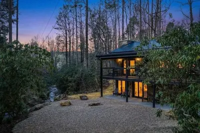 Image de Walking distance to best Smoky Mountain Hiking