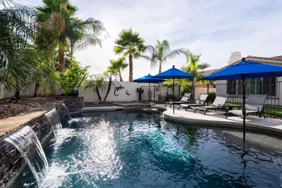Image de Luxury Power Ranch Estate- Pool, Spa & Golf Green