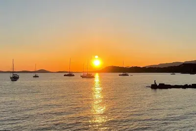 Image de Appartement très proche mer, tout se fait à pied, la plage et les commerces.