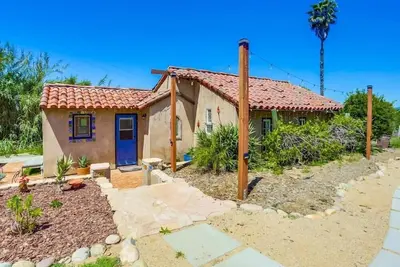 Image de Casita in the Vineyard. Privacy & Beauty combine.