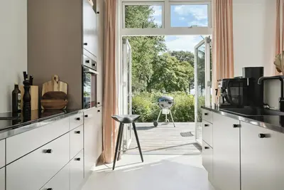 Image de Maison de vacances familiale moderne au bord de la mer et des activités