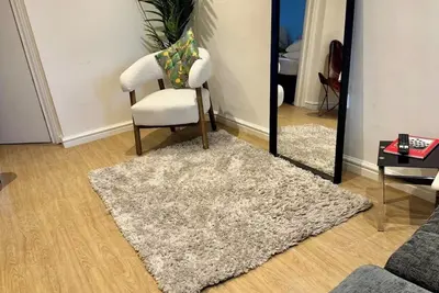 Image de Vibrant Bedminster Flat | Walk to Centre | Sleeps 8