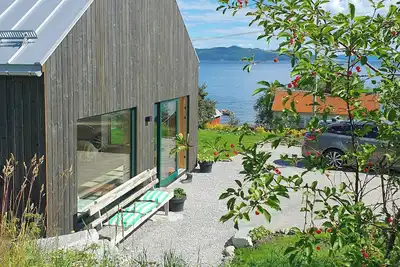 Image de Cabane d'architecte avec plage à proximité
