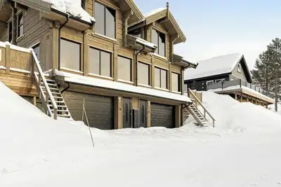 Image de Chalet de montagne moderne avec accès skis aux pieds à Rauland