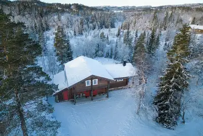 Image de Chalet à Evje entouré d'activités