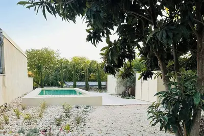 Image de Maison d'architecte avec piscine près d'Uzès