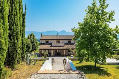 Image de Villa exclusive avec piscine près de Caserte