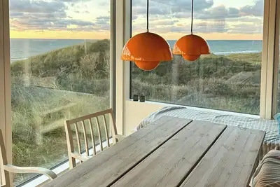 Image de Maison de 1949 avec vue sur les phares et la mer