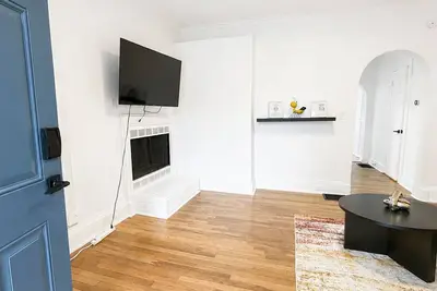 Image de King Bed Pet Friendly Decatur Stay