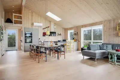 Image de Maison en bois avec accès direct au Kattegat
