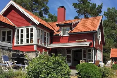 Image de Magnifique chalet à Nes avec vue sur le fjord et la plage